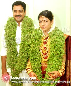 Kishore Sathya Pooja Marriage photos at silpa auditoriyam, inchakkadu, near kottarakara Kerala
